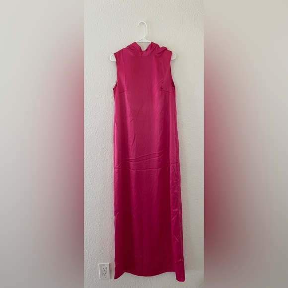 NWT DAILY DRILLS Silky Backless Maxi Dress Gown with Neck Tie Hot Pink Party - Picture 3 of 11